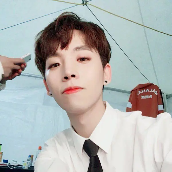 Junhyeok gallery image