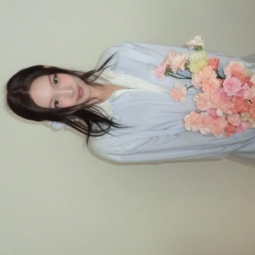 Nayeon gallery image