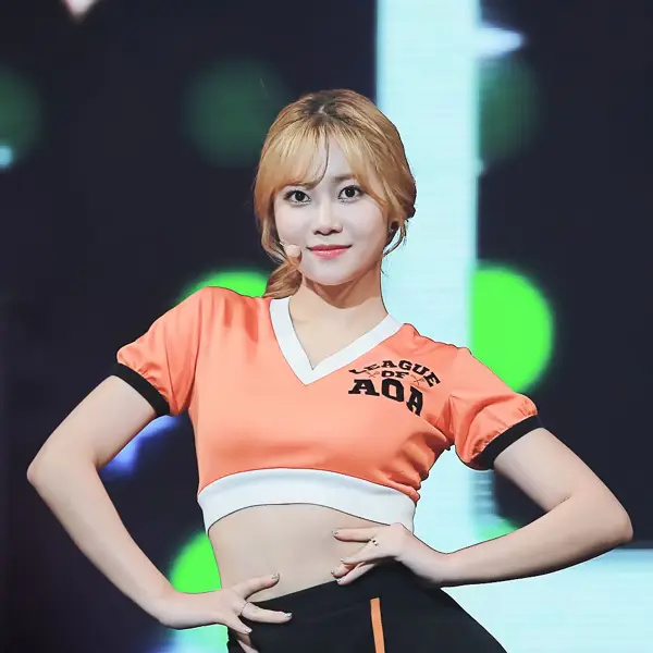 Seo Yuna gallery image