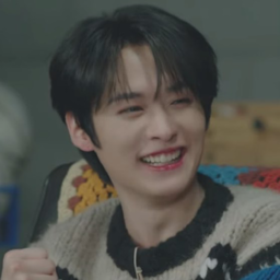 Lee Know gallery image