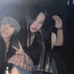 Nam Yuju gallery image