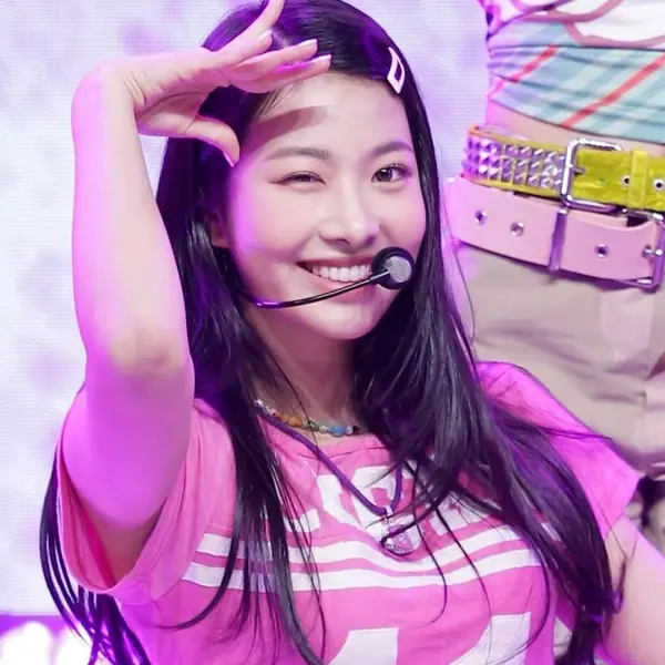 Eun-ah gallery image