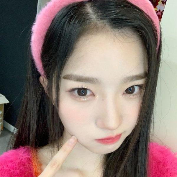 Kim YooYeon gallery image