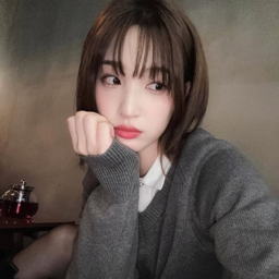 Yulhee gallery image