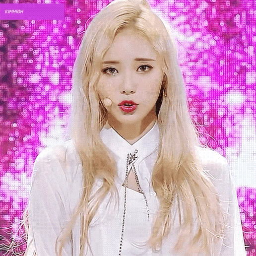 Jinsoul gif