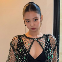 Jennie gallery image