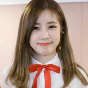 Chorong gallery image
