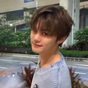 Kim Gyuvin gallery image