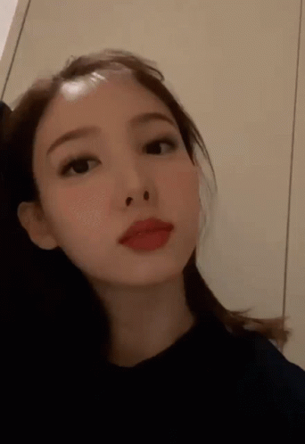 Nayeon gif