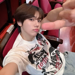 Seongmin gallery image