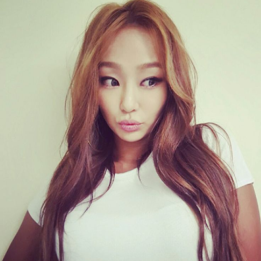 Imagem da galeria de Hyolyn