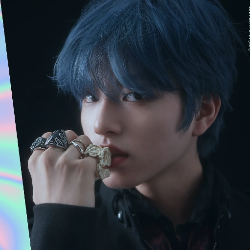 Jinwoo gallery image