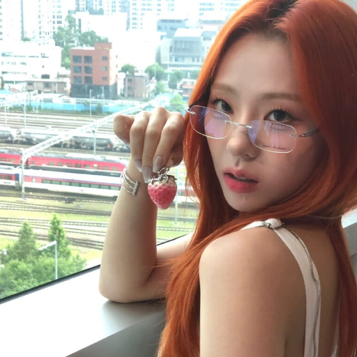 Gambar galeri Chaerin