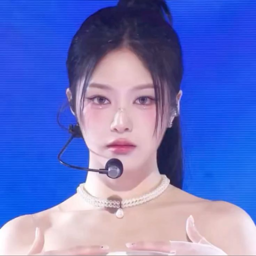 Hyunjin gallery image