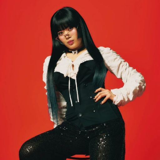 Naoko gallery image