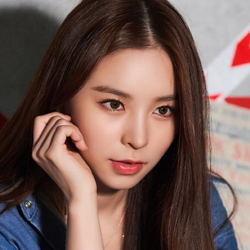 Elkie gallery image