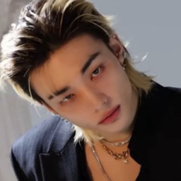 Hyunjin gallery image