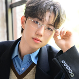 Park Jihoo gallery image