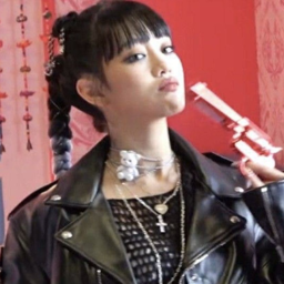 Minnie gallery image