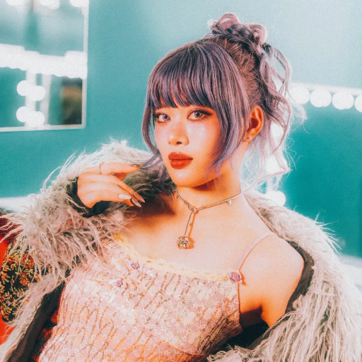 Naoko gallery image
