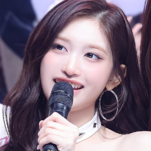 Leeseo gallery image