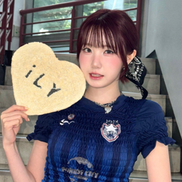 Hitomi gallery image