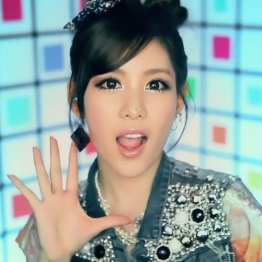 Larawan sa gallery ni Qri
