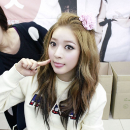 Ayoung gallery image