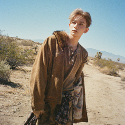 Heeseung gallery image