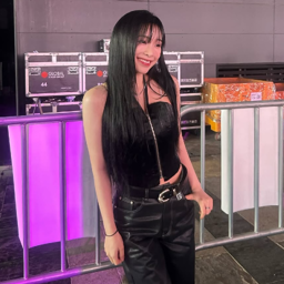 Gahyeon gallery image