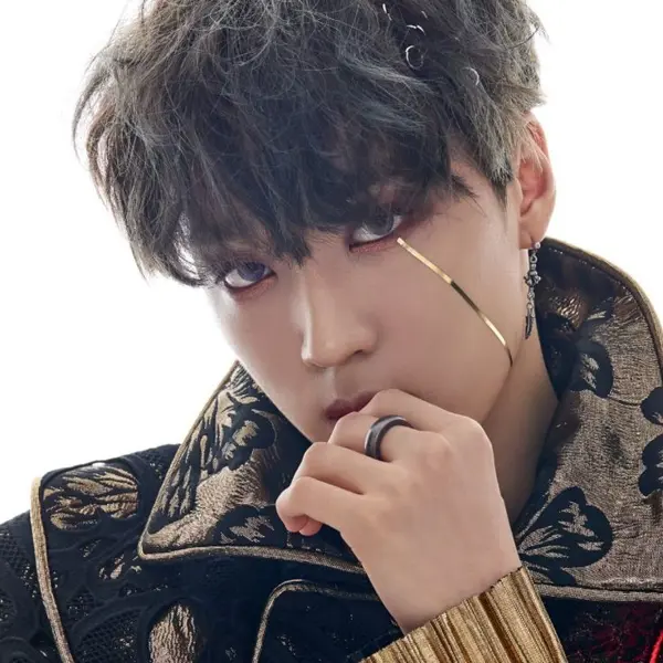 Arthur gallery image