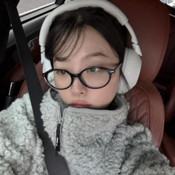 Seulgi gallery image