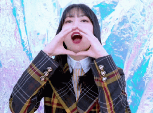 Momo gif