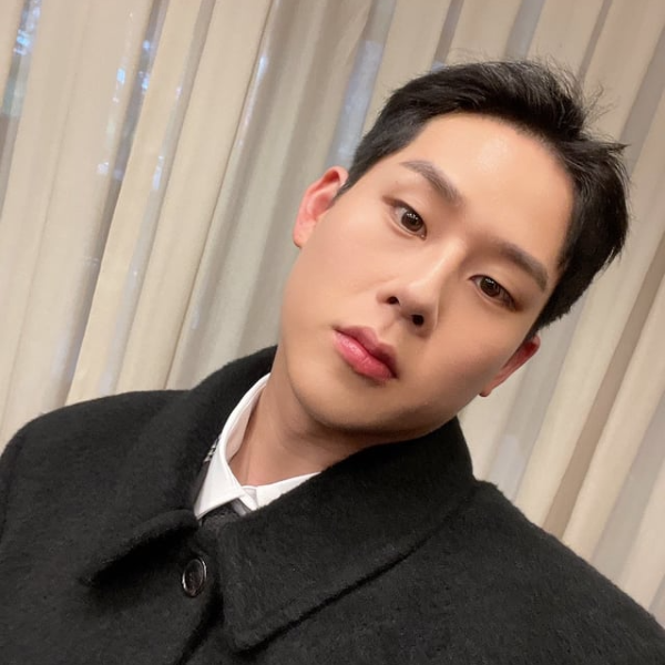 Joohoney gallery image