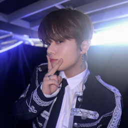 Tsurubo Shion gallery image