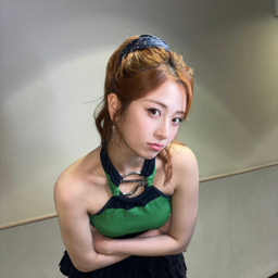 Huh Yunjin gallery image