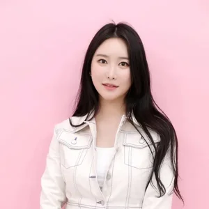 Minyoung gallery image