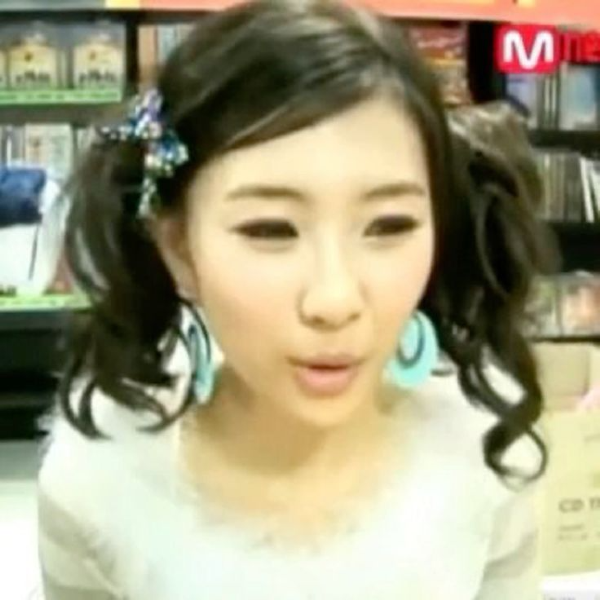 Lee Sunmi gallery image