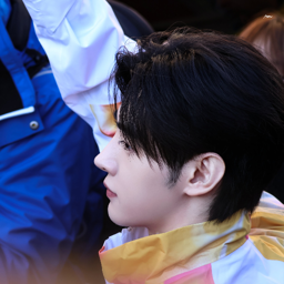 Sunghoon gallery image