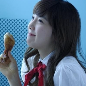 Taeyeon gallery image