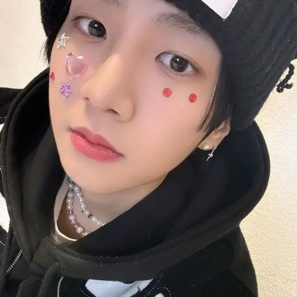 Seongmo gallery image