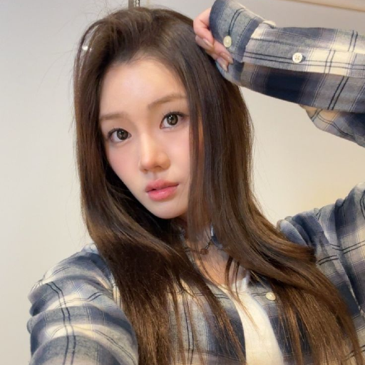 Zoe gallery image