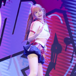 Ouyang Chengxi gallery image