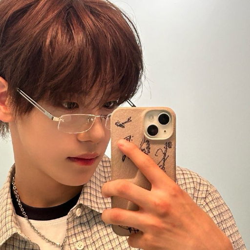 Gambar galeri Jeon Minwook