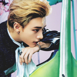 Hyunjin gallery image