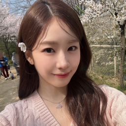 Wooyeon gallery image