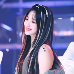 Minji 4