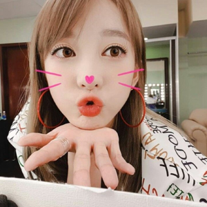 Hyelin gallery image