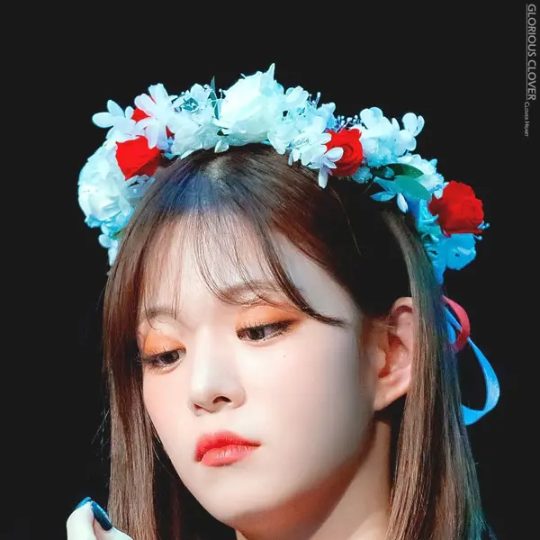 Chaeyoung gallery image