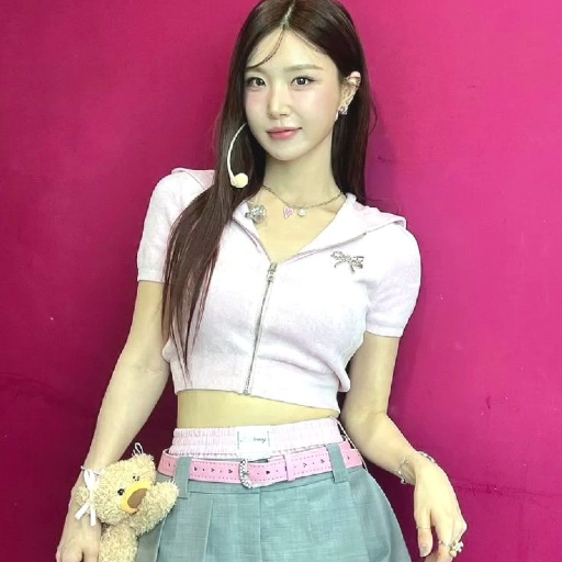 Yuna gallery image